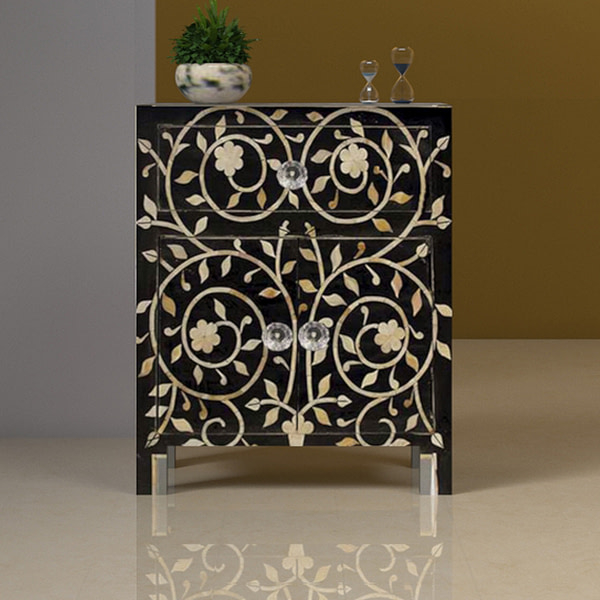 End table with scroll vine design